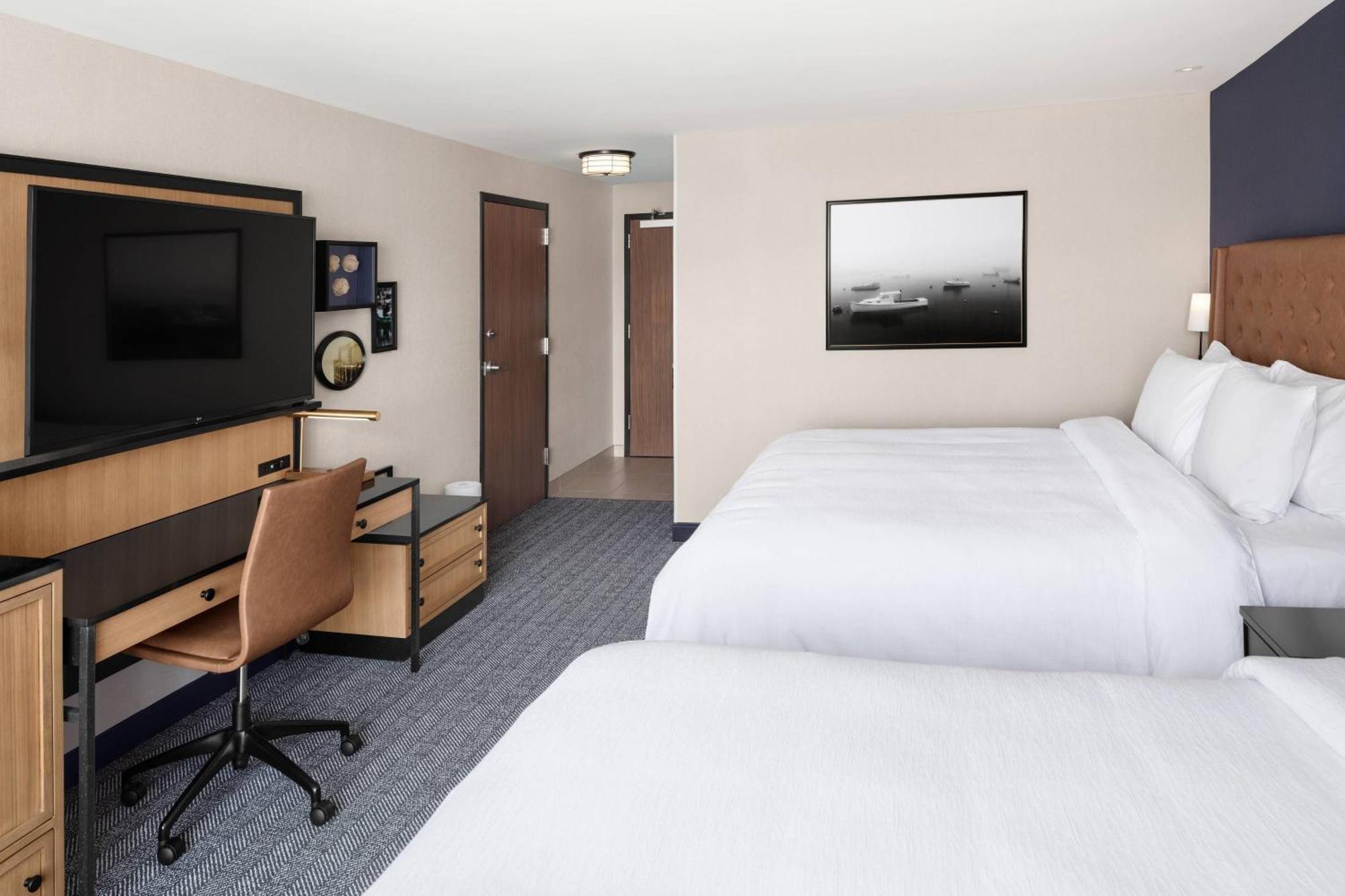 فندق Courtyard By Marriott Portland Downtown/Waterfront المظهر الخارجي الصورة