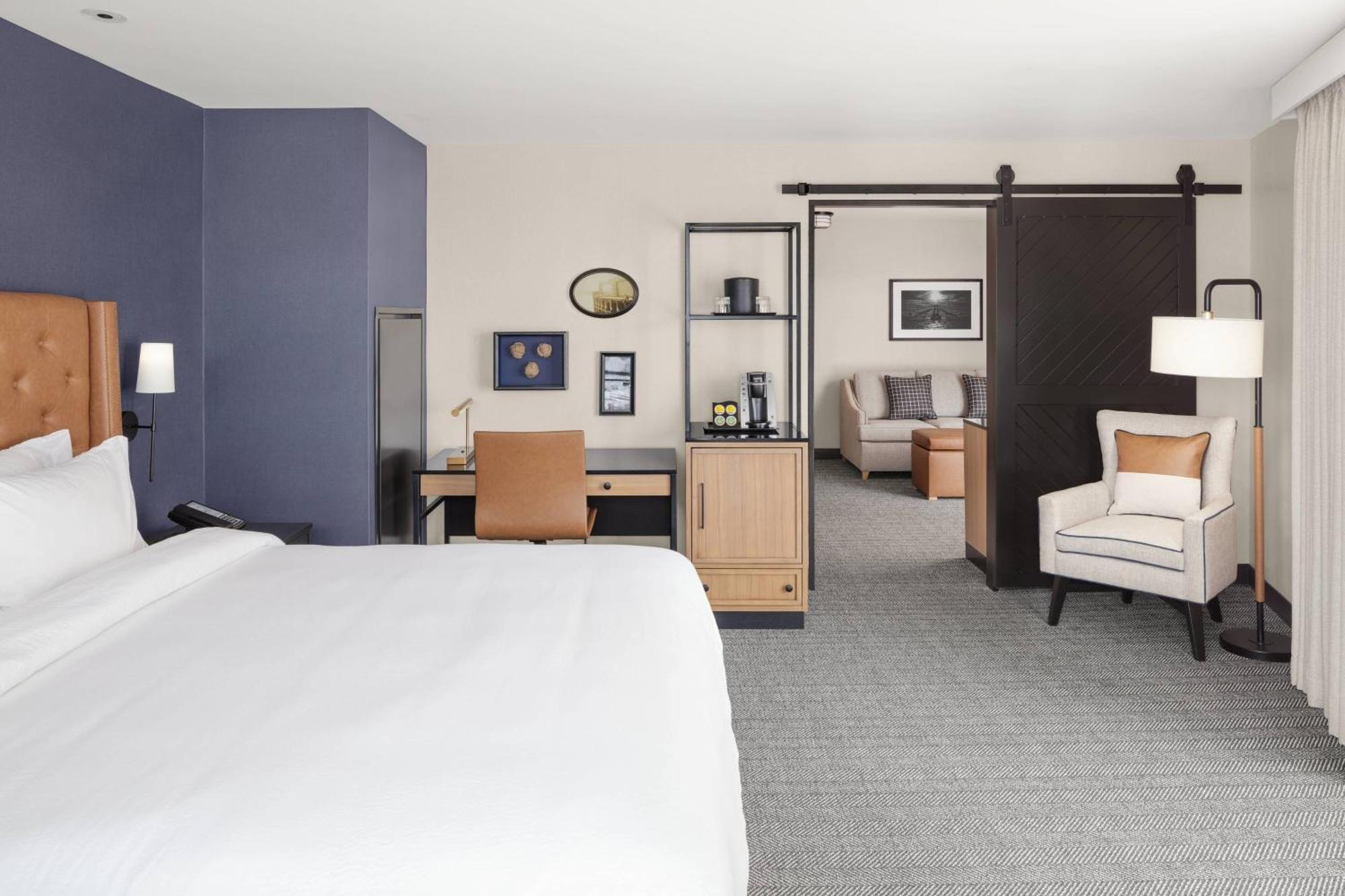 فندق Courtyard By Marriott Portland Downtown/Waterfront المظهر الخارجي الصورة