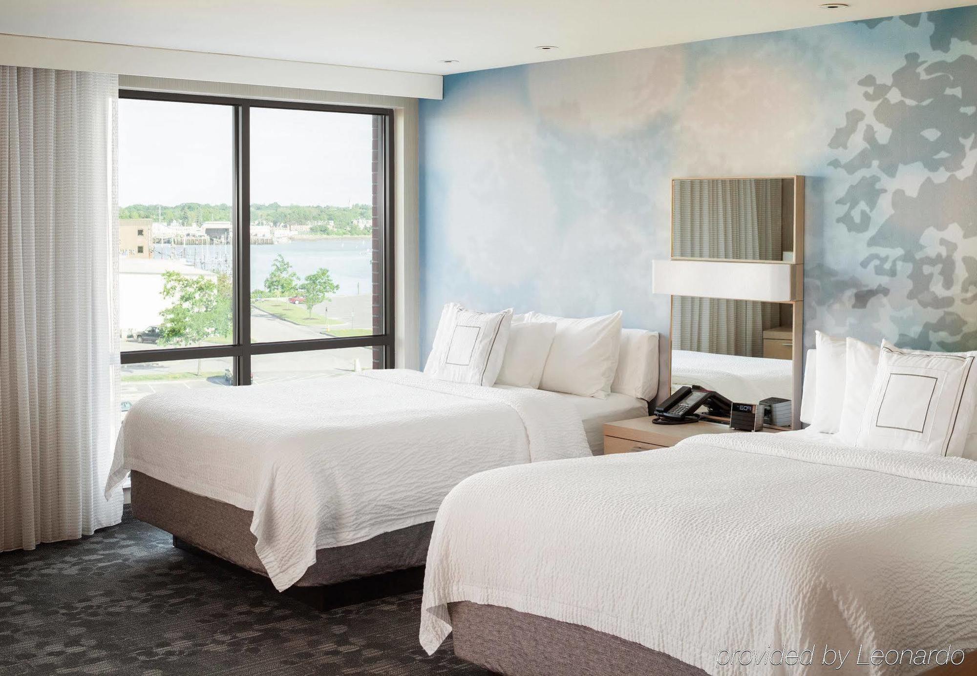 فندق Courtyard By Marriott Portland Downtown/Waterfront المظهر الخارجي الصورة